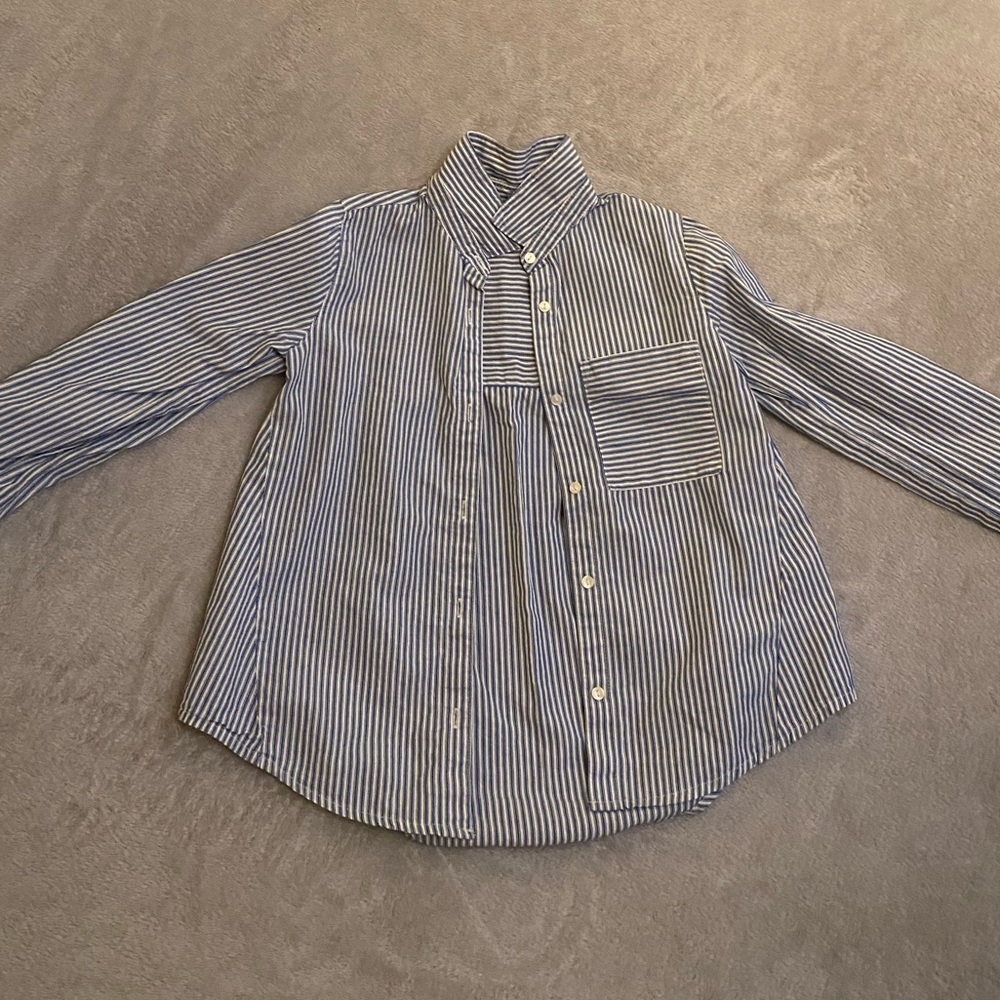 Zara girl’s shirt (Size 6)
